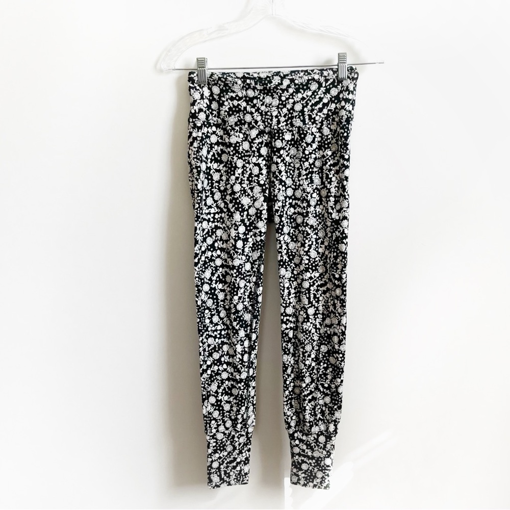 Free People Movement leggings black white floral fitted joggers pocket
